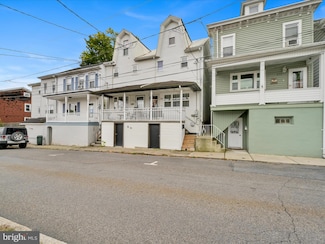 235 S 4th St, Minersville, PA 17954