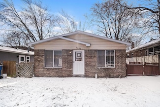 6262 E 14 Mile Rd, Warren, MI 48092