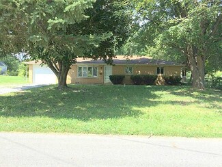 2586 E 150 S, Anderson, IN 46017
