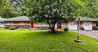 4179 Riverside Dr, Youngstown, OH 44511