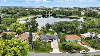 2154 Lake Christie Dr, Orlando, FL 32809