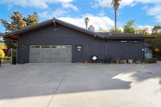 579 Pheasant Valley Ct, Fallbrook, CA 92028