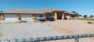 8120 Amestoy Rd, Oak Hills, CA 92344