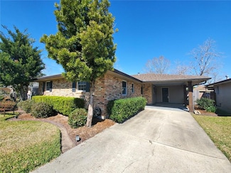 112 Stockfleth St, Belle Chasse, LA 70037