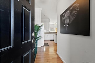 230 Nat Turner Blvd S, Newport News, VA 23606