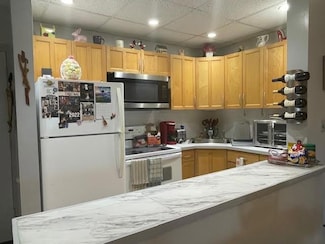 1560 Mckinley St Unit 111, Hollywood, FL 33020