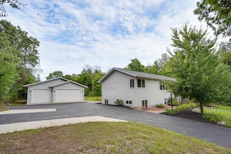 S1786 Lark Rd, Wisconsin Dells, WI 53965