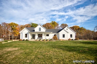 2215 Winans St NW, Grand Rapids, MI 49534