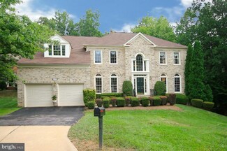 8007 Hedgewood Ct, Fairfax Station, VA 22039