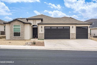 2930 Marvin Gardens Ave, Las Cruces, NM 88012