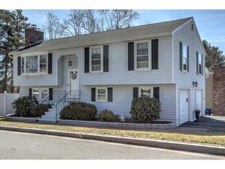 3 Brad Ct, Manchester, NH 03103