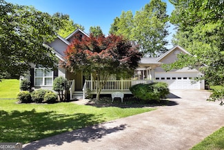 145 Charles Dr, Cleveland, GA 30528