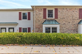 1878 Georgetown Dr SE Unit 40, Grand Rapids, MI 49506