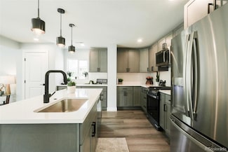 1450 Syracuse St, Denver, CO 80220