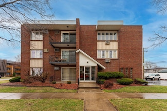 10445 S Keating Ave Unit 2A, Oak Lawn, IL 60453
