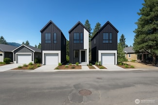 824 Cedar St, Leavenworth, WA 98826