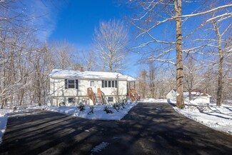 6 Ginger Ln, Saco, ME 04072