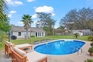 852 Maplewood Ln, Orange Park, FL 32065
