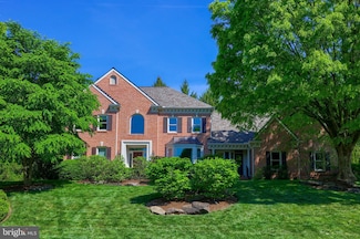 110 Cotswold Ct, Lancaster, PA 17601