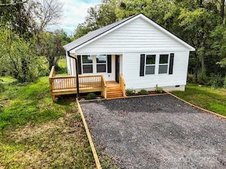 10 Neil Price Ave, Black Mountain, NC 28711