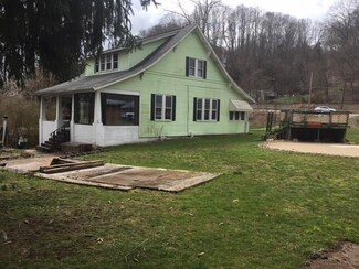 3124 S Eighty Eight Rd, Dilliner, PA 15327