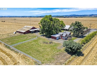 92950 Pitney Ln, Junction City, OR 97448
