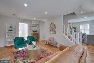2004 Woodreeve Rd, Hyattsville, MD 20782