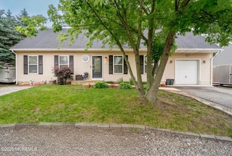 1317 Cable Ave, Beachwood, NJ 08722