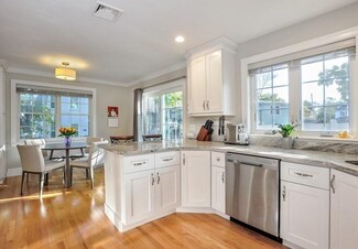 113 Elm St Unit E, Quincy, MA 02169