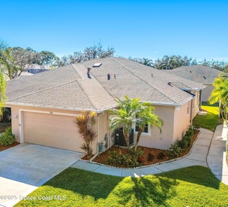 590 Wedge Ct SE, Palm Bay, FL 32909