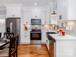 2302 Jordi Way, Charlotte, NC 28213