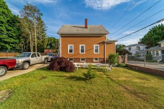 117 Gray St, Providence, RI 02909
