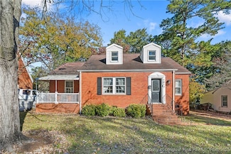 1012 W Rowan St, Fayetteville, NC 28305