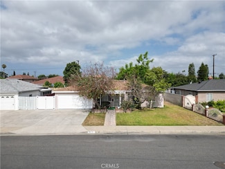 14711 Riata St, Midway City, CA 92655