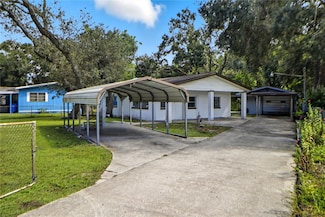 2011 E 148th Ave, Lutz, FL 33549