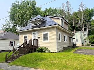 3 Baker St, Winslow, ME 04901