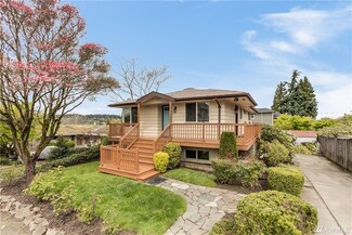 1210 N 36th St, Renton, WA 98056