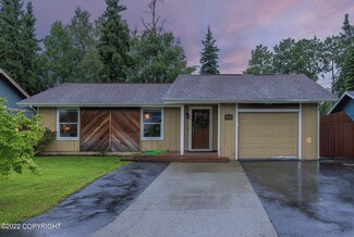 12218 Crested Butte Dr, Eagle River, AK 99577