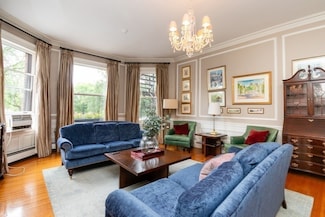 164 Beacon St Unit 2, Boston, MA 02116