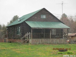 495 New Scriba Dr, Richland, NY 13144