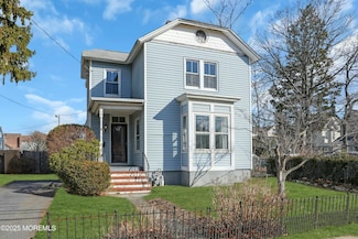 20 Chestnut St, Red Bank, NJ 07701