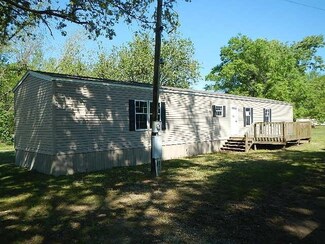 129 Salem Cemetery Rd, Plain Dealing, LA 71064