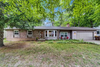 4846 Wilcox Rd, Holt, MI 48842