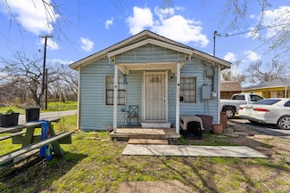300 S Ann St, Terrell, TX 75160