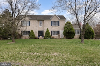 1195 Galloway Ln, Harrisburg, PA 17111