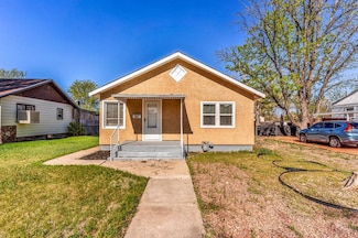 525 Scranton Ave, Pueblo, CO 81004