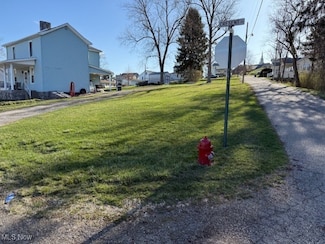 101 Cresent St, Saint Clairsville, OH 43950