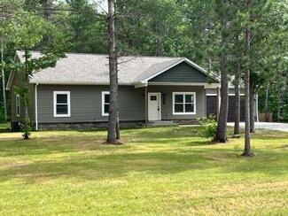 5066 Villas Ave, Frederic, MI 49733