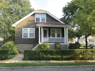 155 Sherman St, Quincy, MA 02170