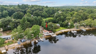 42 Lori Ln, Coventry, RI 02816